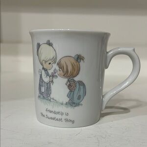 Vintage Precious Moments Coffee Mug Tea Cup Friendship Is The Sweetest Thing